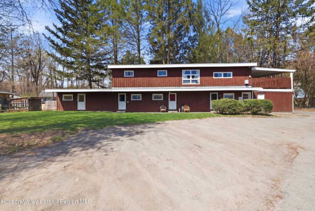 40 Orchard Lane, Unit #J, Woodstock, NY 12498