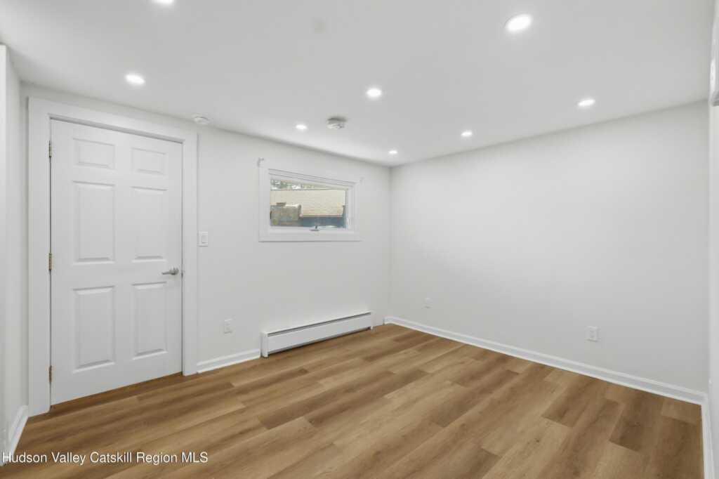 40 Orchard Lane, Unit #J, Woodstock, NY 12498 - Photo 11 of 24