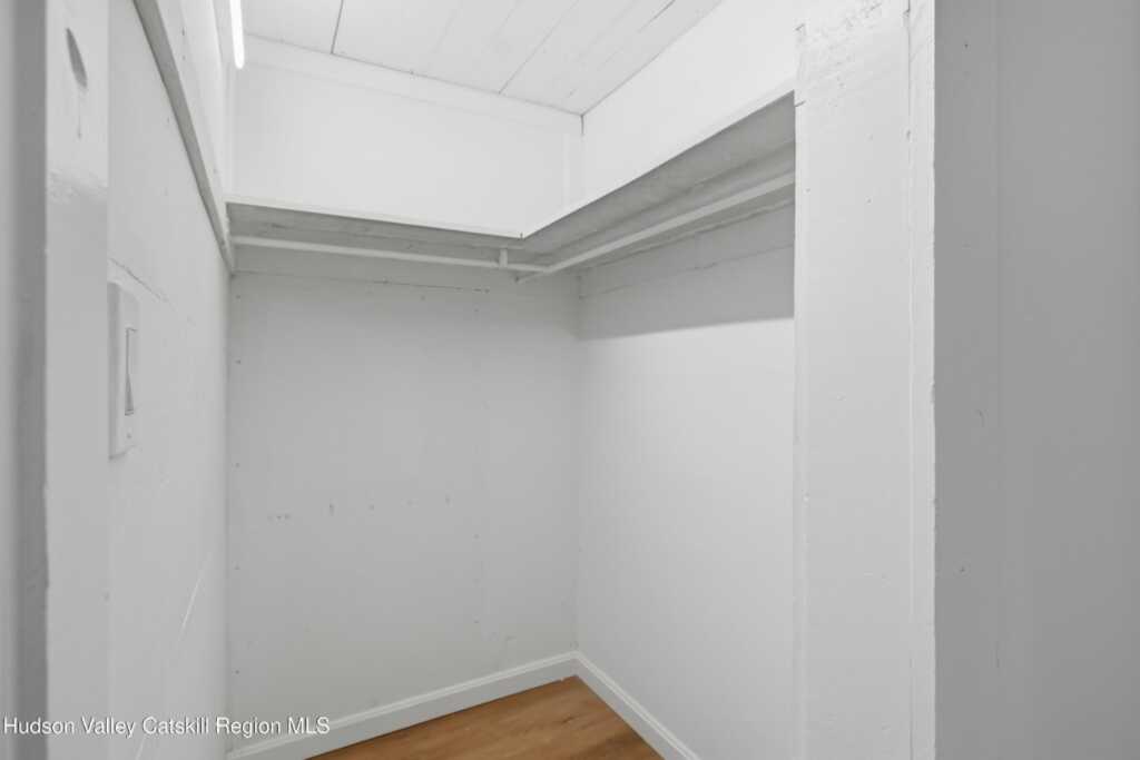 40 Orchard Lane, Unit #J, Woodstock, NY 12498 - Photo 13 of 24