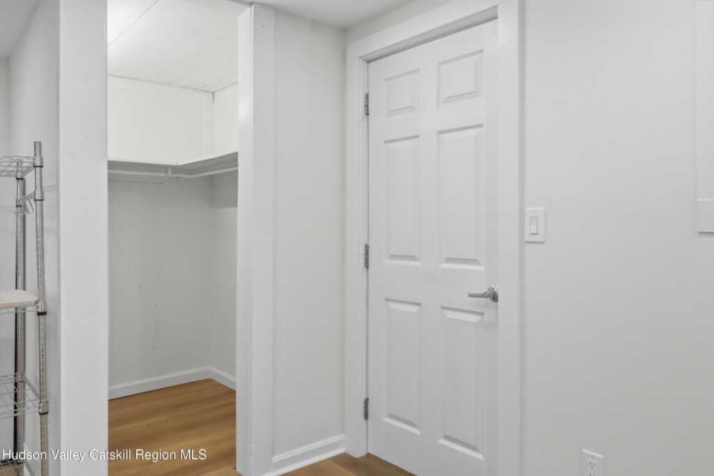 40 Orchard Lane, Unit #J, Woodstock, NY 12498 - Photo 9 of 24