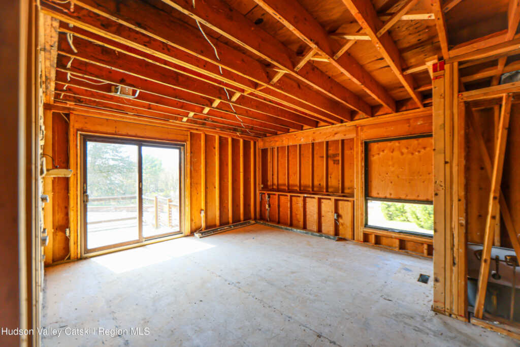 32 Lynette Boulevard, Kingston, NY 12401 - Photo 15 of 46