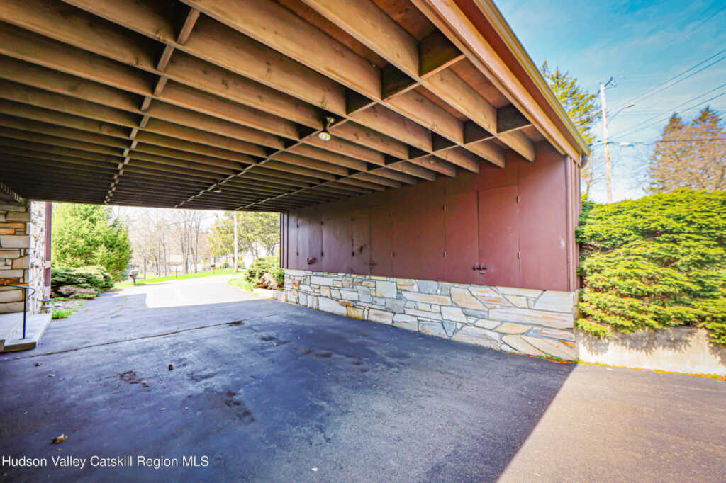 32 Lynette Boulevard, Kingston, NY 12401 - Photo 5 of 46