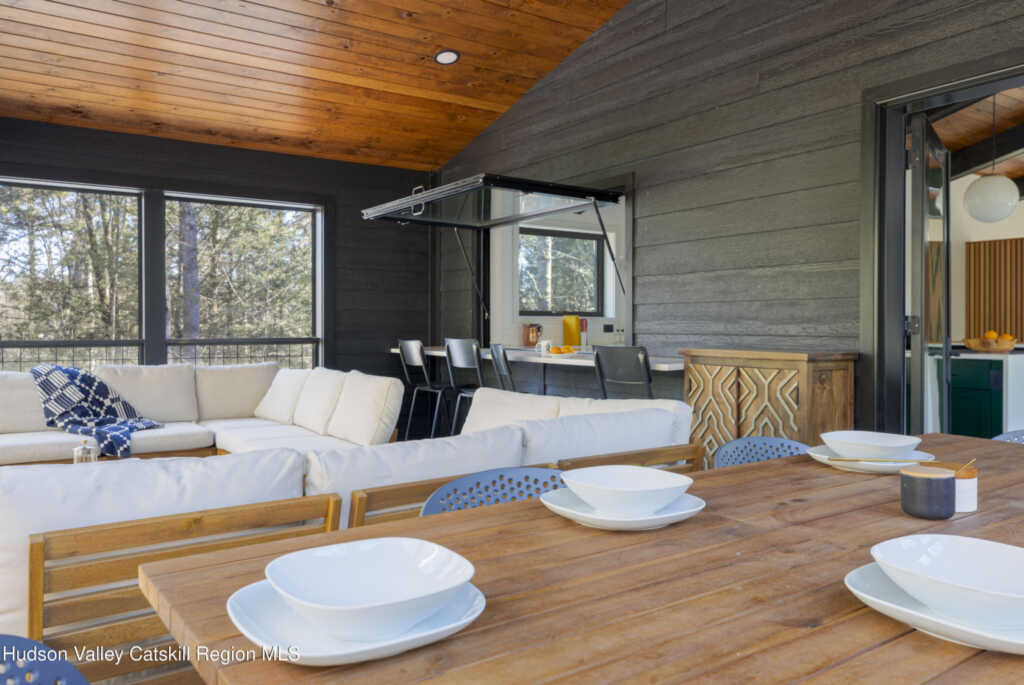 1442 Glasco Turnpike, Saugerties, NY 12477 - Photo 14 of 24