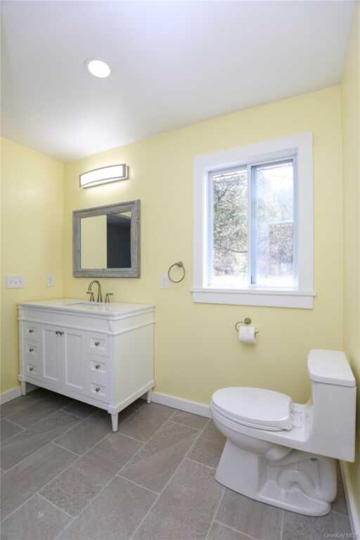 111 Zandhoek Road, Hurley, NY 12443 - Photo 12 of 33