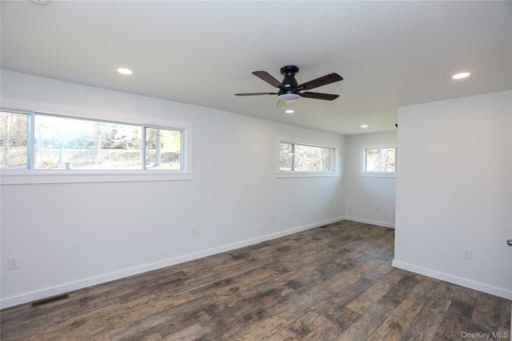 111 Zandhoek Road, Hurley, NY 12443 - Photo 19 of 33