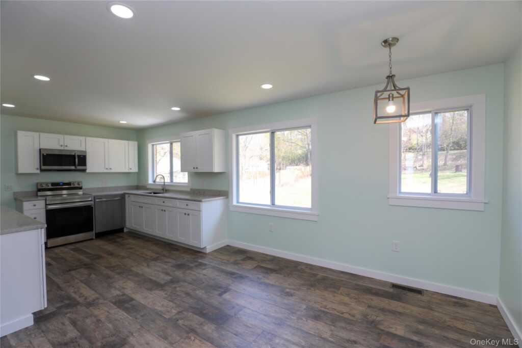 111 Zandhoek Road, Hurley, NY 12443 - Photo 23 of 33