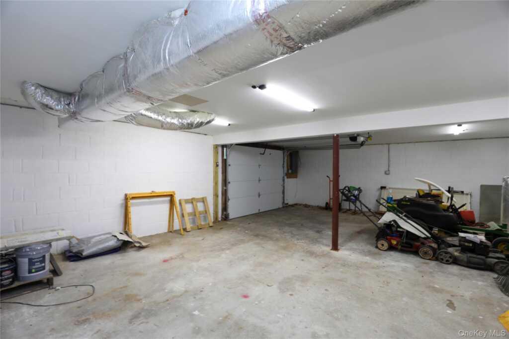 111 Zandhoek Road, Hurley, NY 12443 - Photo 30 of 33