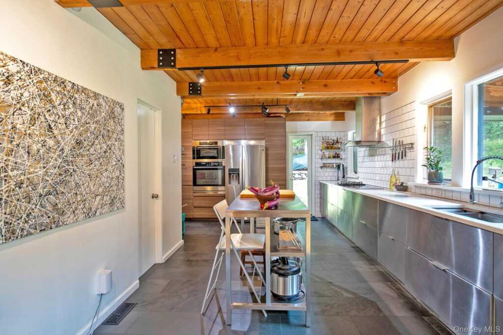 551 Mt Guardian Road, Woodstock, NY 12498 - Photo 11 of 42