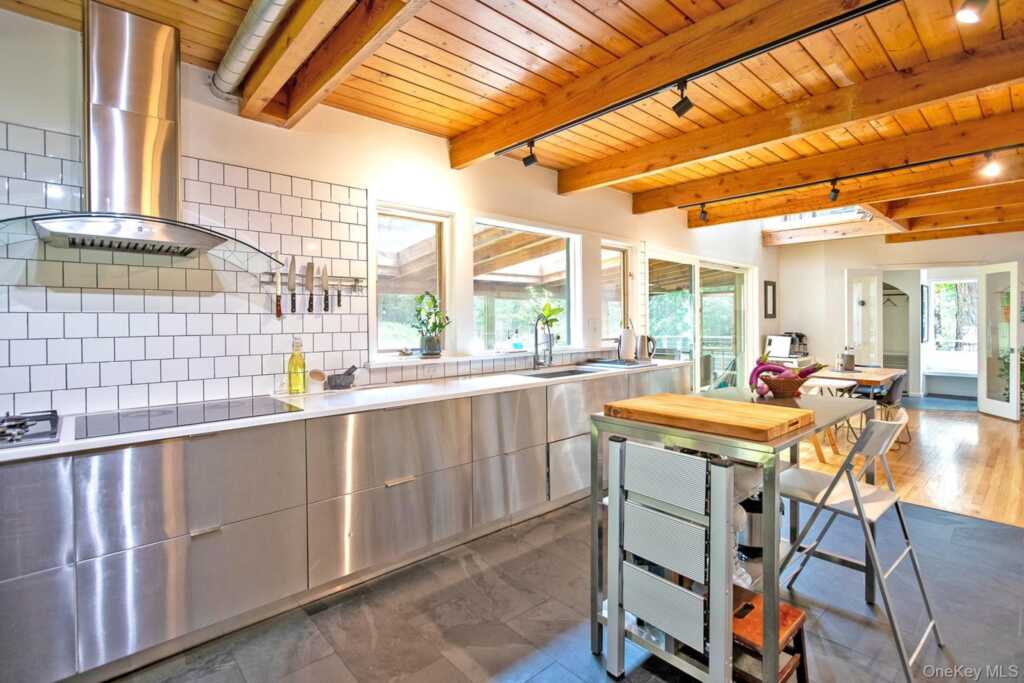 551 Mt Guardian Road, Woodstock, NY 12498 - Photo 9 of 42