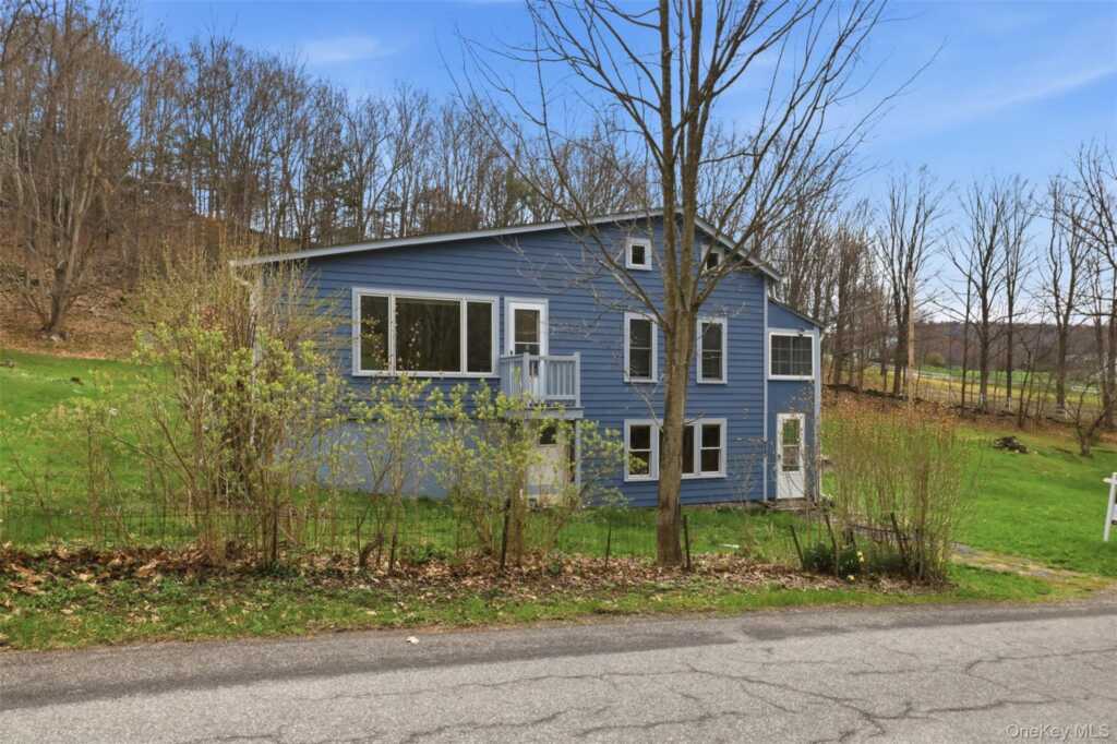 461 White Schoolhouse, Rhinebeck, NY 12572 - Photo 2 of 45