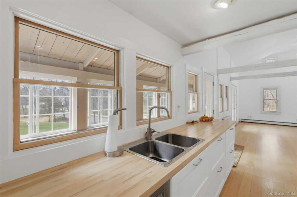 461 White Schoolhouse, Rhinebeck, NY 12572 - Photo 9 of 45