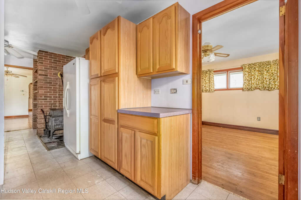 674 Hurley Avenue, Hurley, NY 12443 - Photo 11 of 28