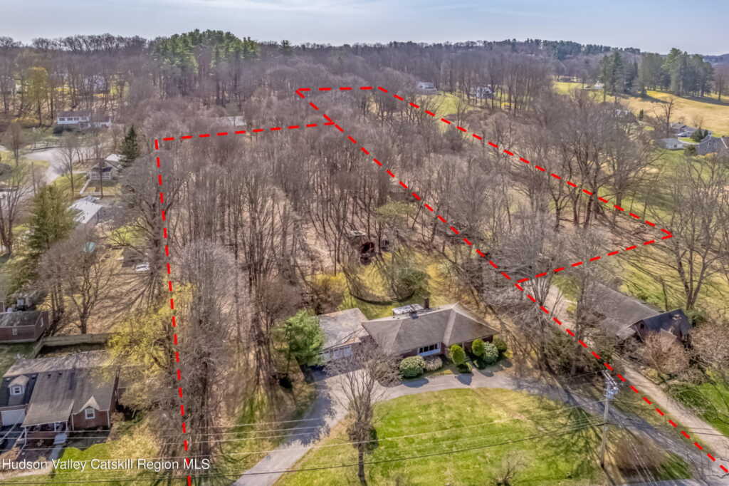 674 Hurley Avenue, Hurley, NY 12443 - Photo 3 of 28