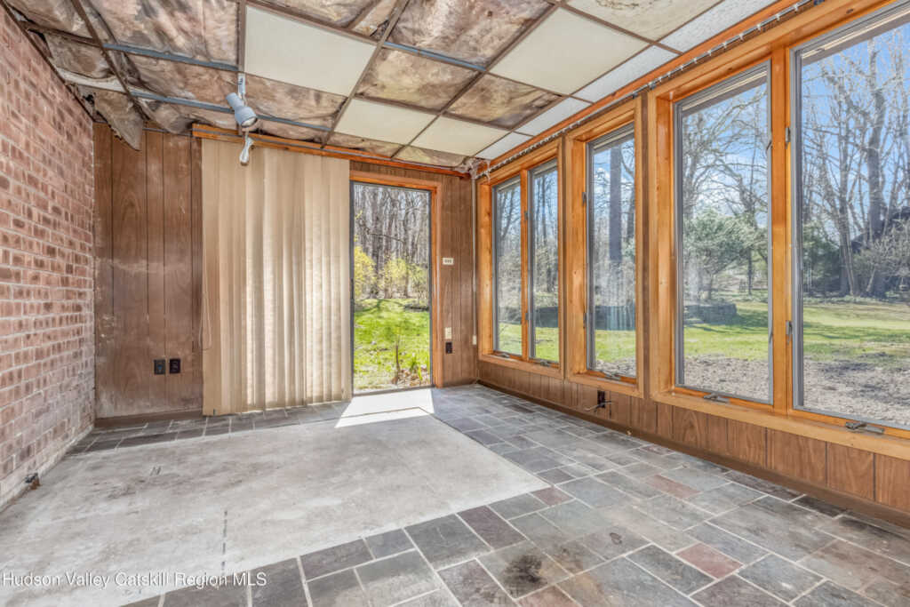 674 Hurley Avenue, Hurley, NY 12443 - Photo 8 of 28