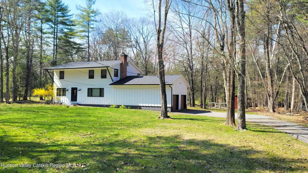 90 Van Dale Road, Woodstock, NY 12498