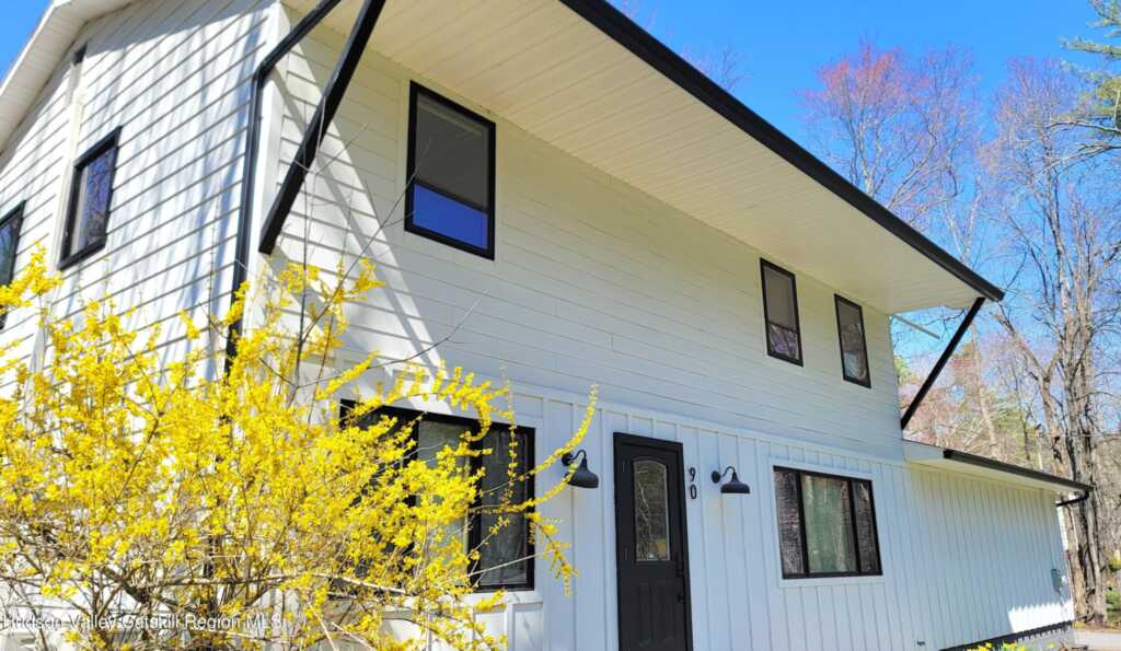90 Van Dale Road, Woodstock, NY 12498 - Photo 2 of 39