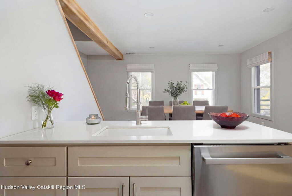 39 Broadway, Kingston, NY 12401 - Photo 14 of 41