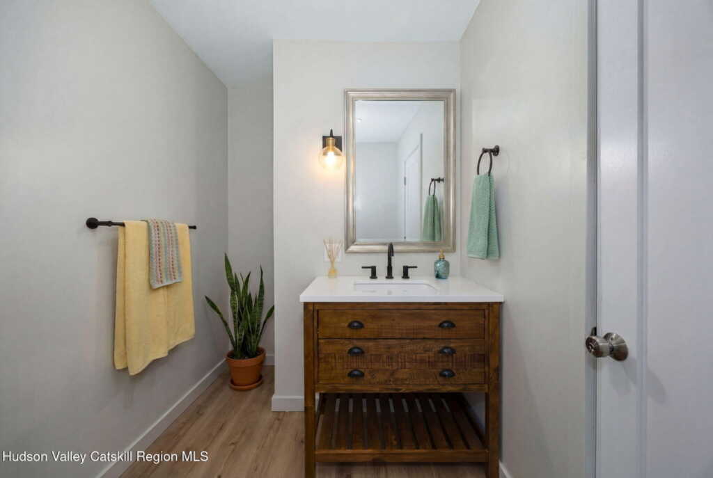 39 Broadway, Kingston, NY 12401 - Photo 19 of 41