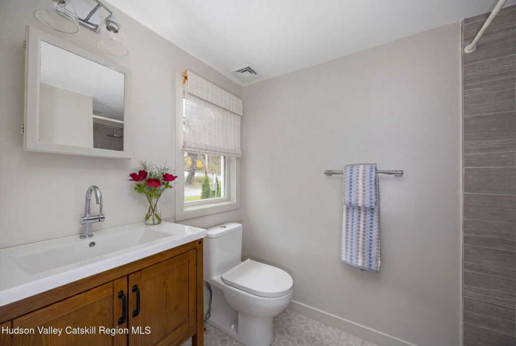 39 Broadway, Kingston, NY 12401 - Photo 33 of 41