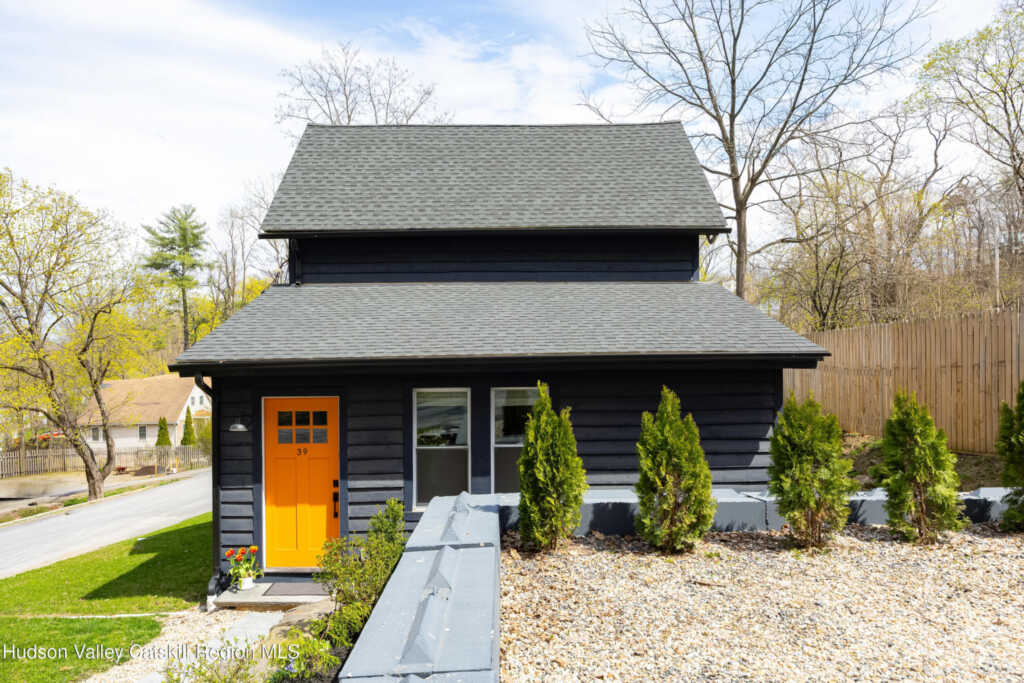 39 Broadway, Kingston, NY 12401 - Photo 4 of 41