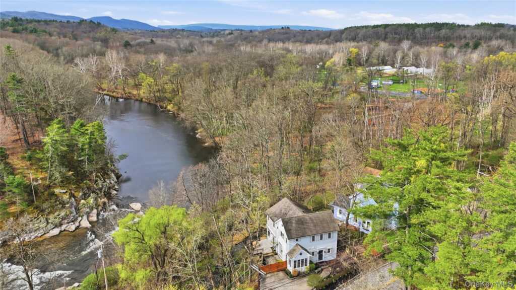 669 Route 213, Rosendale, NY 12472 - Photo 34 of 36