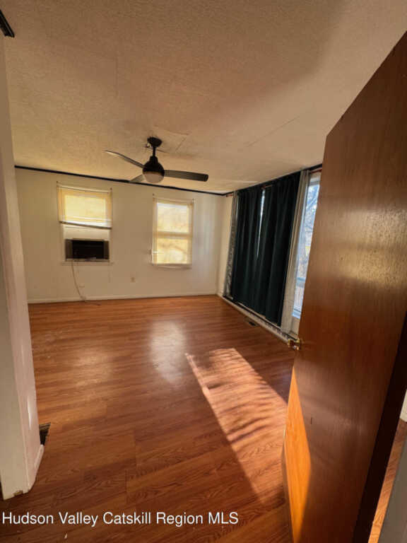 53 Lucas Avenue, Kingston, NY 12401 - Photo 4 of 16