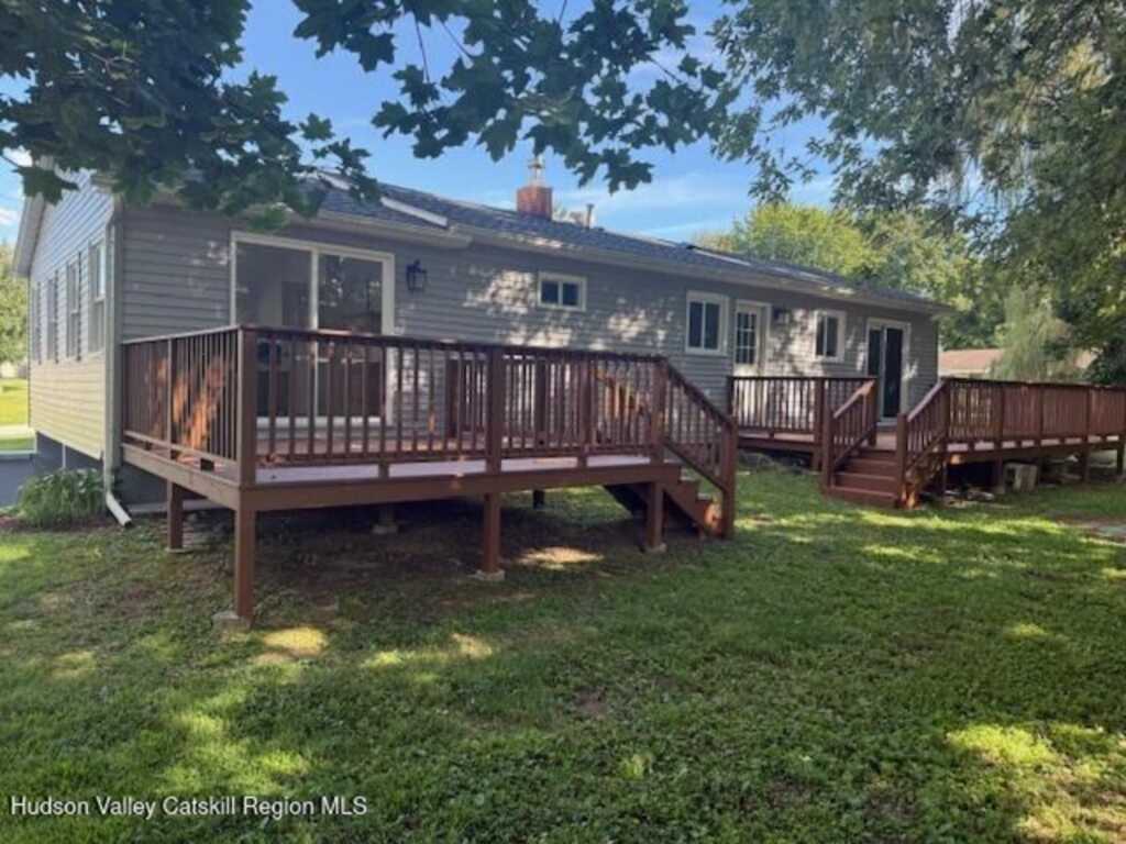 16 Trinity Place, Rhinebeck, NY 12572 - Photo 21 of 27