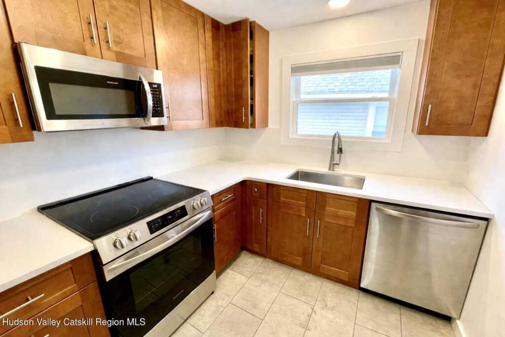 97 West Bridge Street, Unit #A, Saugerties, NY 12477 - Photo 9 of 15