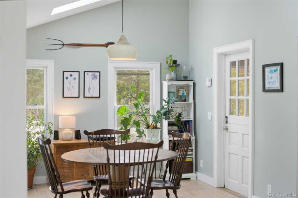 906 Albany Post Road, New Paltz, NY 12561 - Photo 19 of 29