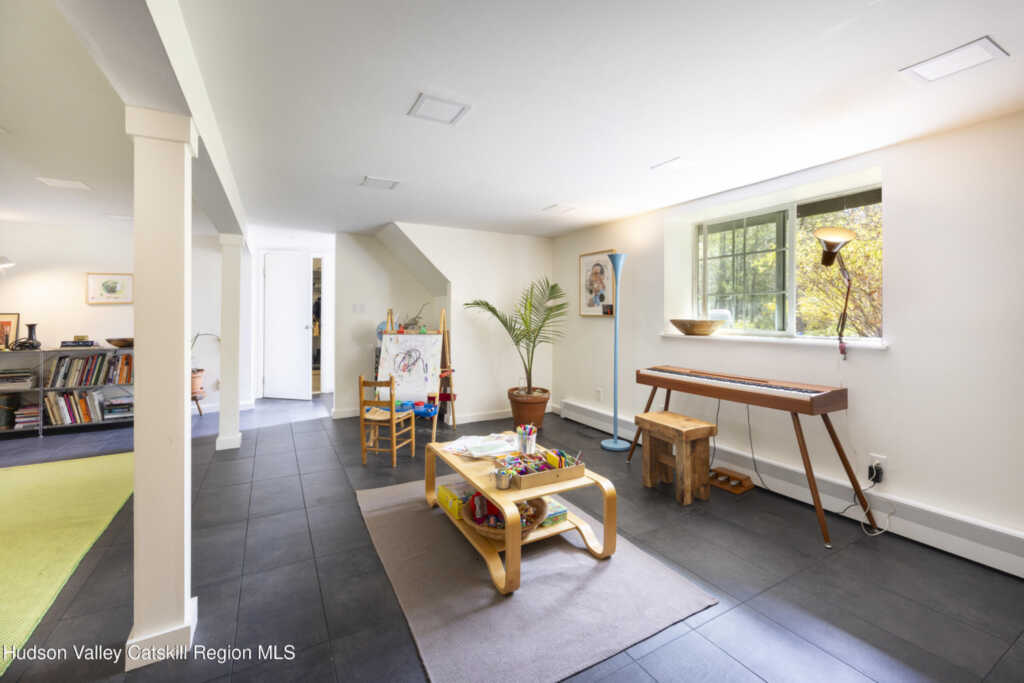 87 Witchtree Road, Woodstock, NY 12498 - Photo 15 of 20