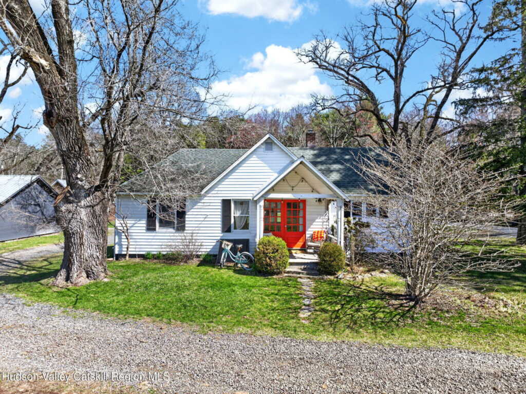 97 John Joy Road, Woodstock, NY 12498 - Photo 4 of 40