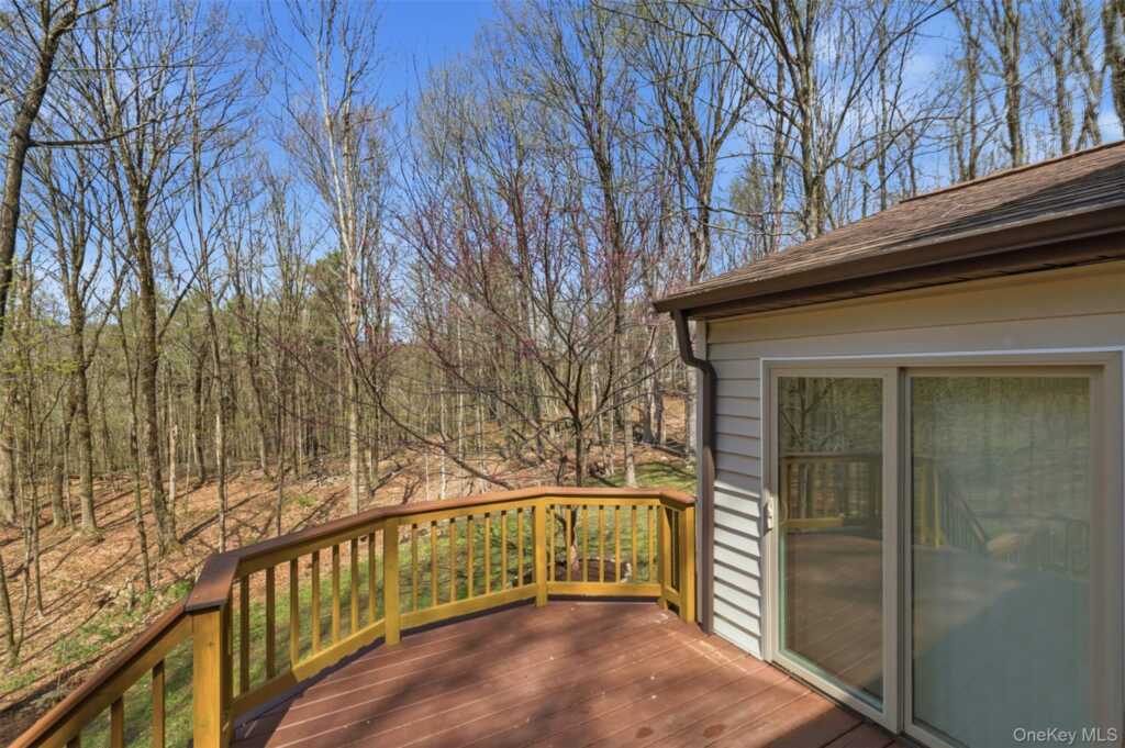 307 Old Kingston Road, New Paltz, NY 12561 - Photo 23 of 28