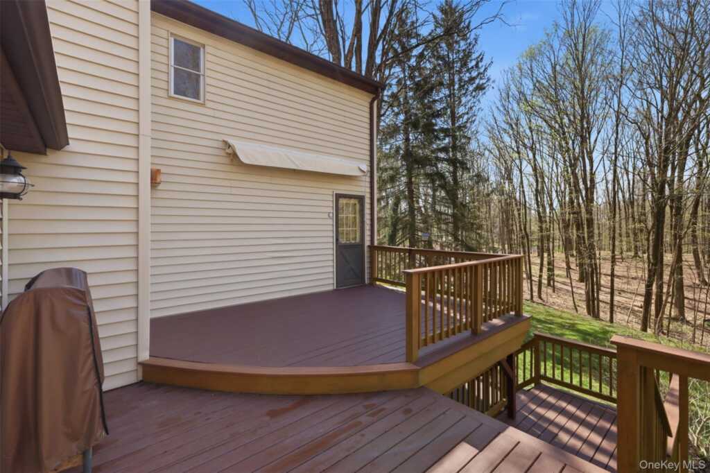 307 Old Kingston Road, New Paltz, NY 12561 - Photo 24 of 28