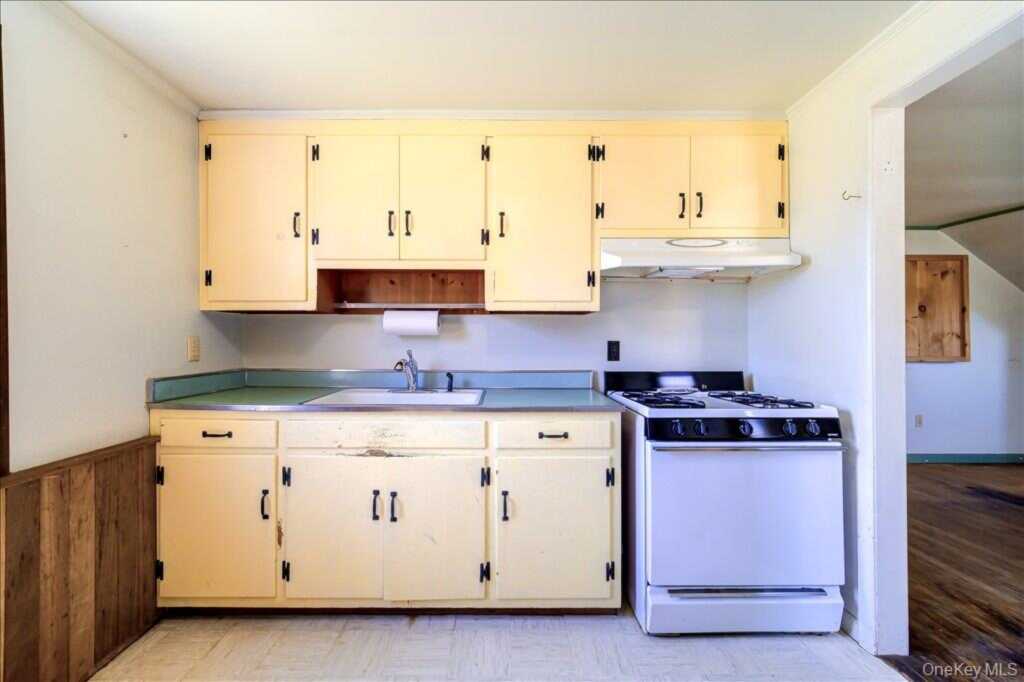 47-49 River Road, New Paltz, NY 12561 - Photo 12 of 34