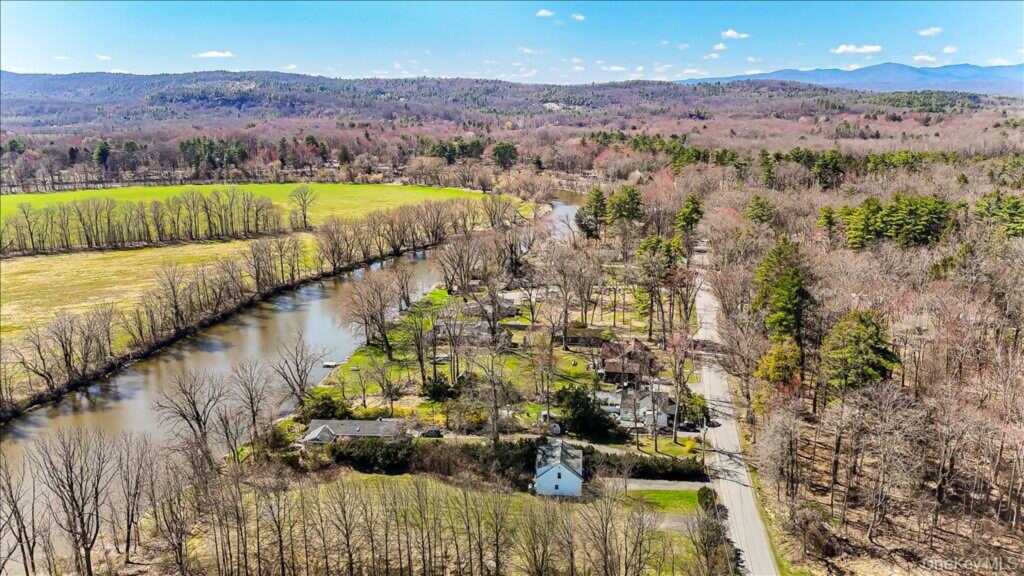 47-49 River Road, New Paltz, NY 12561 - Photo 27 of 34