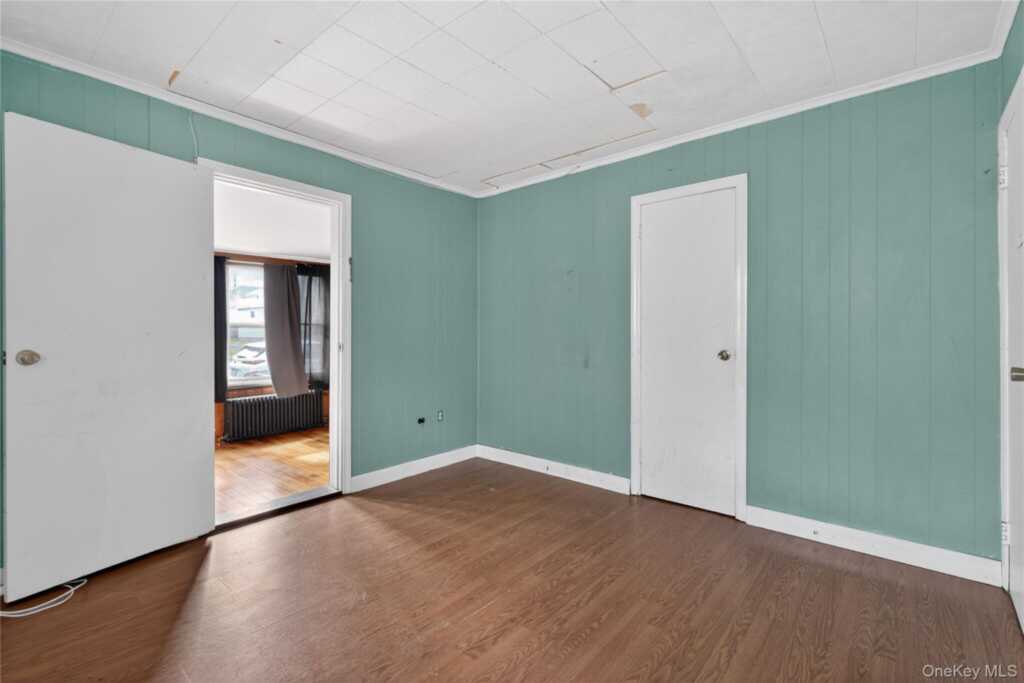 81 Pine Grove Avenue, Kingston, NY 12401 - Photo 18 of 34