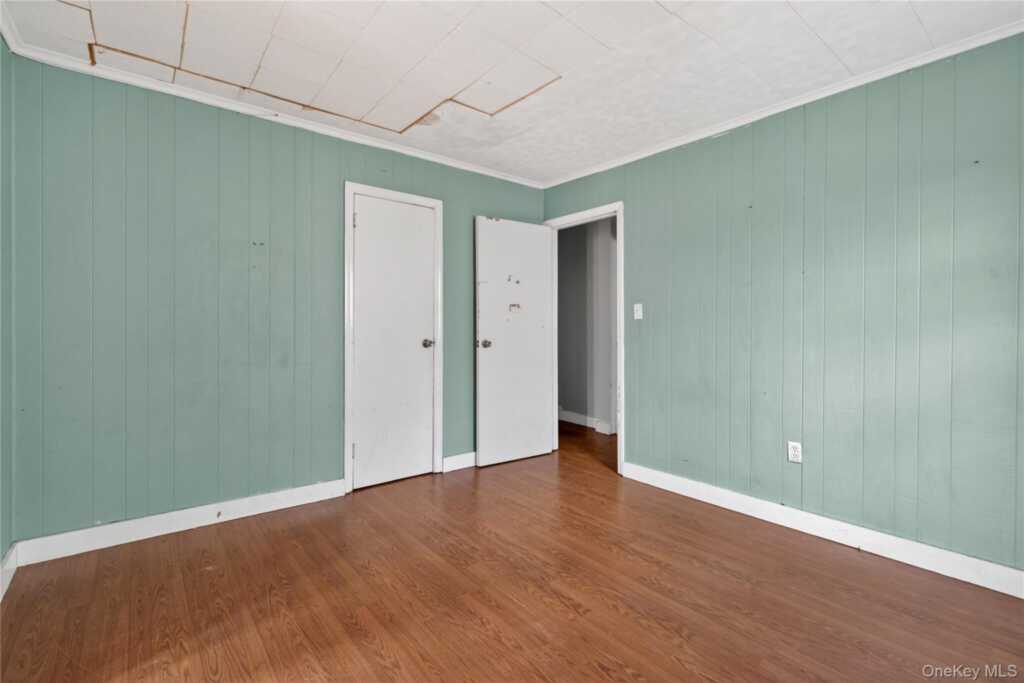 81 Pine Grove Avenue, Kingston, NY 12401 - Photo 19 of 34