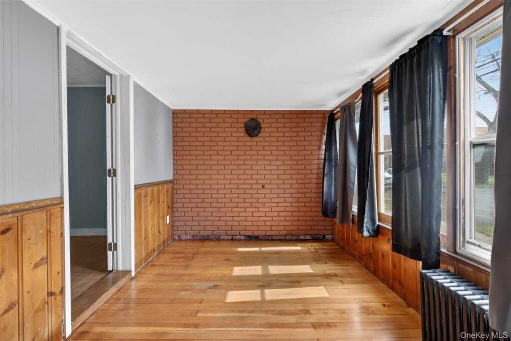 81 Pine Grove Avenue, Kingston, NY 12401 - Photo 21 of 34