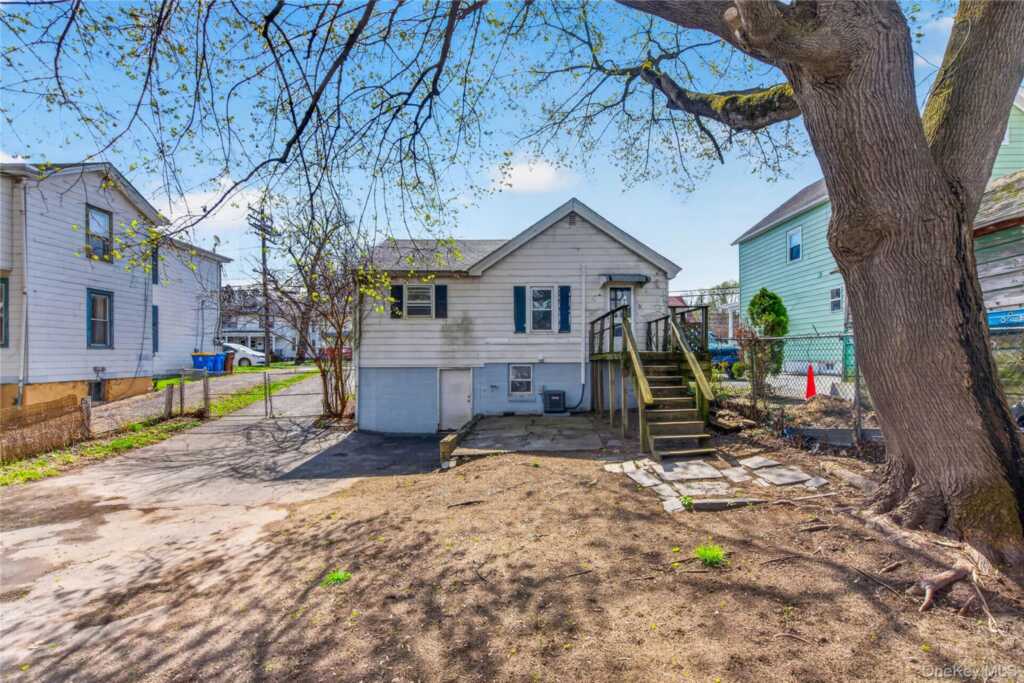 81 Pine Grove Avenue, Kingston, NY 12401 - Photo 22 of 34