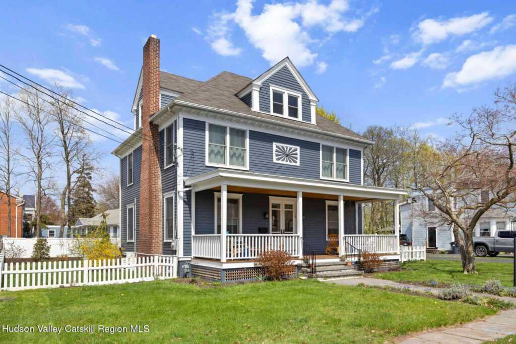 9 Lafayette Street, Saugerties, NY 12477
