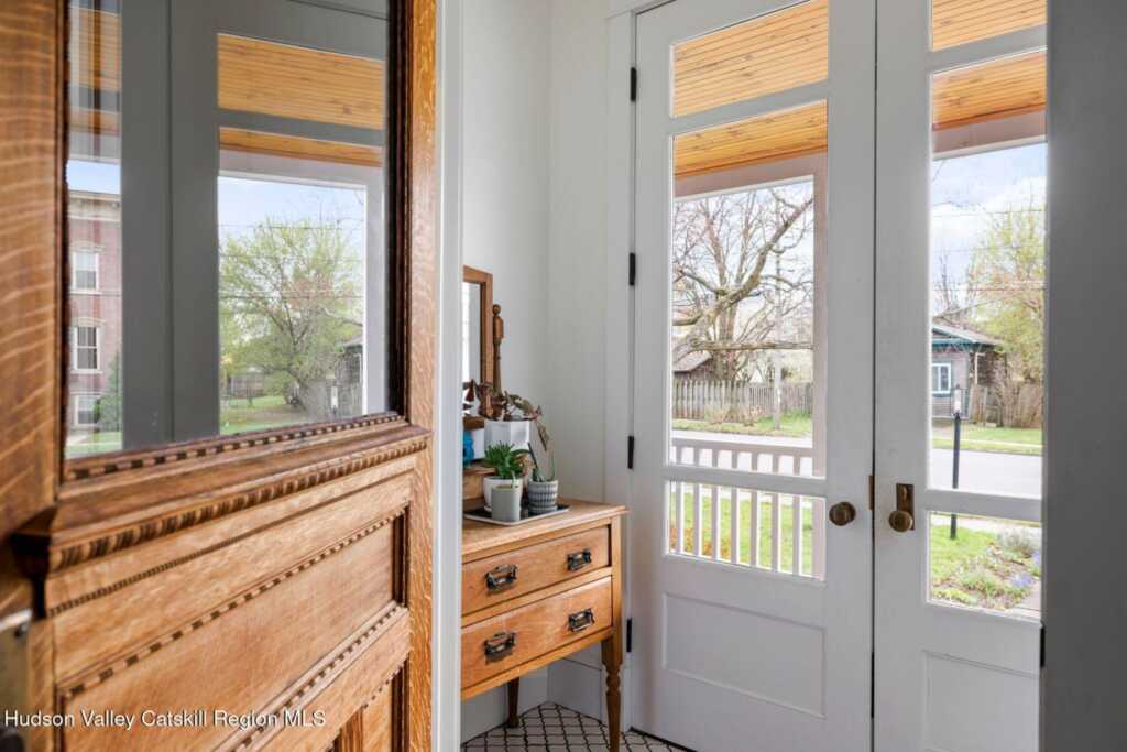 9 Lafayette Street, Saugerties, NY 12477 - Photo 3 of 50