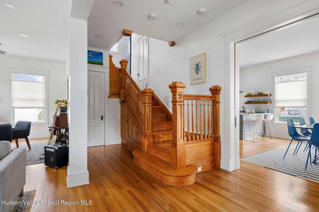 9 Lafayette Street, Saugerties, NY 12477 - Photo 4 of 50