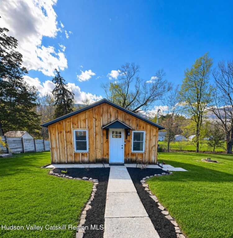 26 Kate Yaeger Road, Saugerties, NY 12477