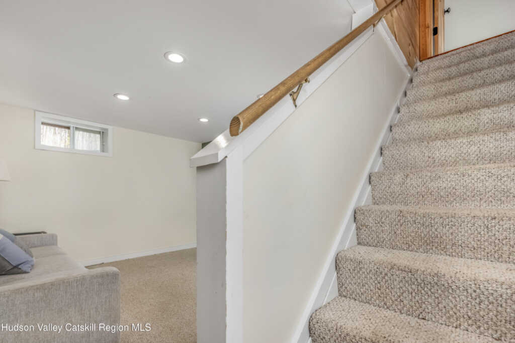 113 Mountain Rest Road, New Paltz, NY 12561 - Photo 33 of 47