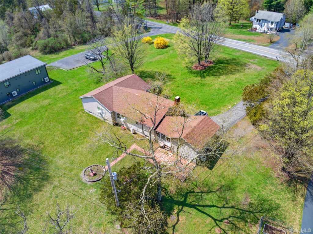 1044 Blue Mountain Road, Saugerties, NY 12477 - Photo 32 of 33