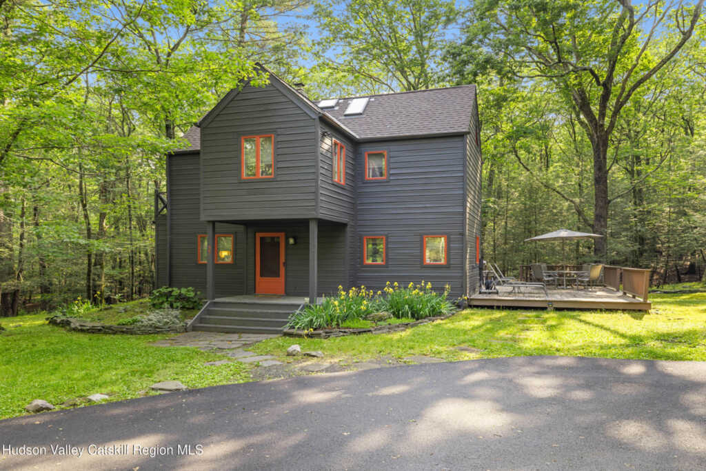 501 Ohayo Mountain Road, Woodstock, NY 12498