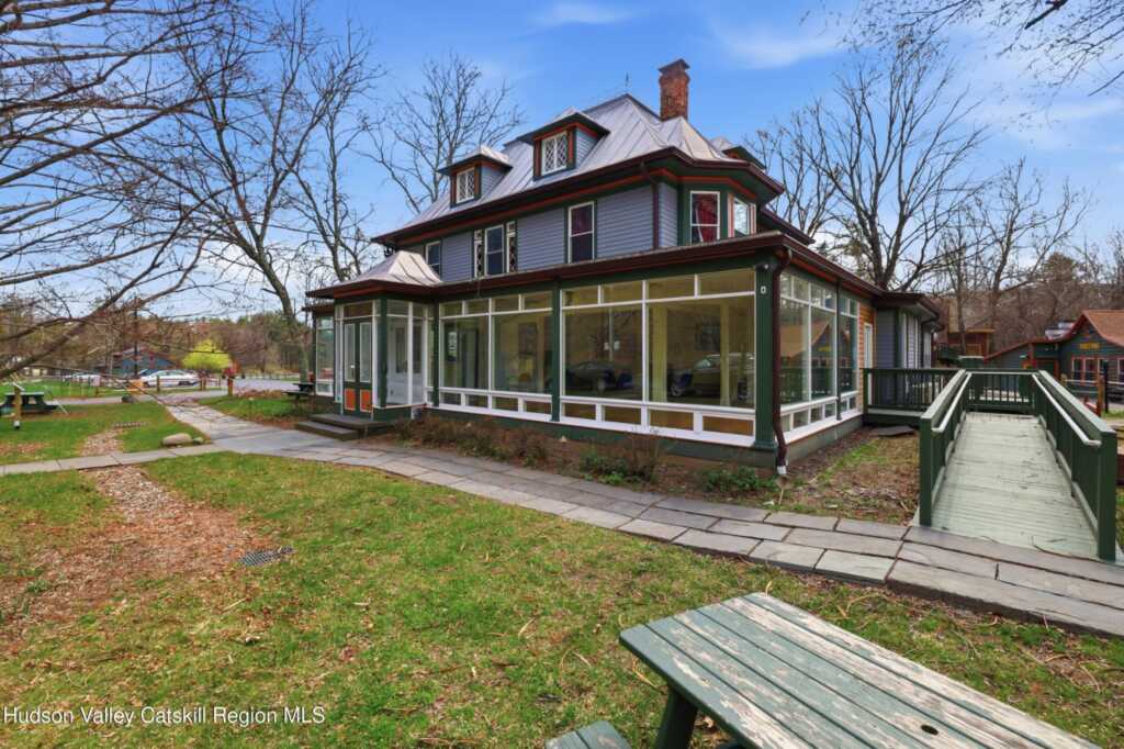 297 Tinker Street, Unit #Sr, Woodstock, NY 12498