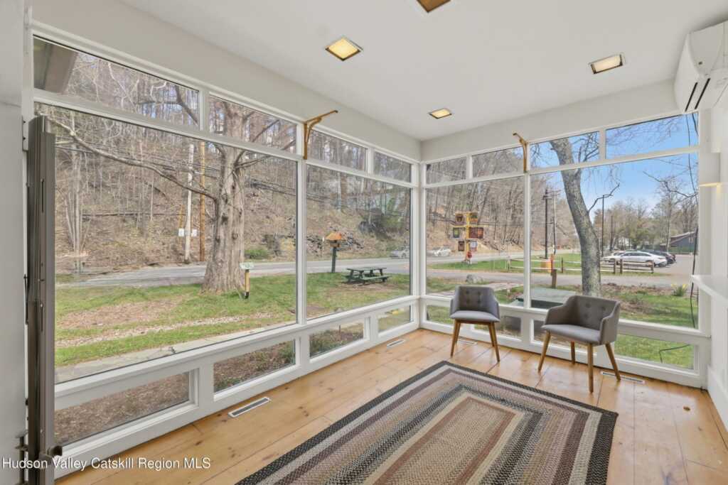 297 Tinker Street, Unit #Sr, Woodstock, NY 12498 - Photo 11 of 30