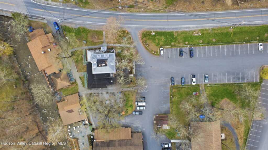297 Tinker Street, Unit #Sr, Woodstock, NY 12498 - Photo 7 of 30