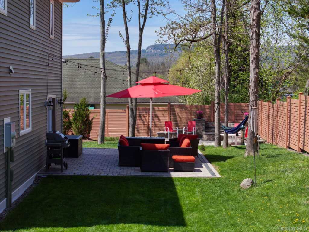 10 Taylor Street, New Paltz, NY 12561 - Photo 33 of 44